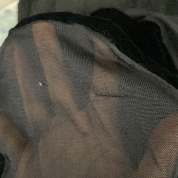 Black v neck top velvet and silk. black - Picture 8 of 8